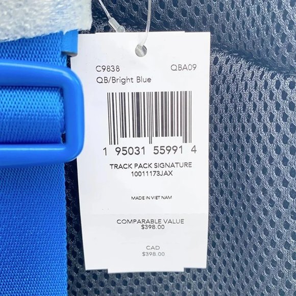 COACH Track Pack In Signature Canvas C9838 - Picture 8 of 9